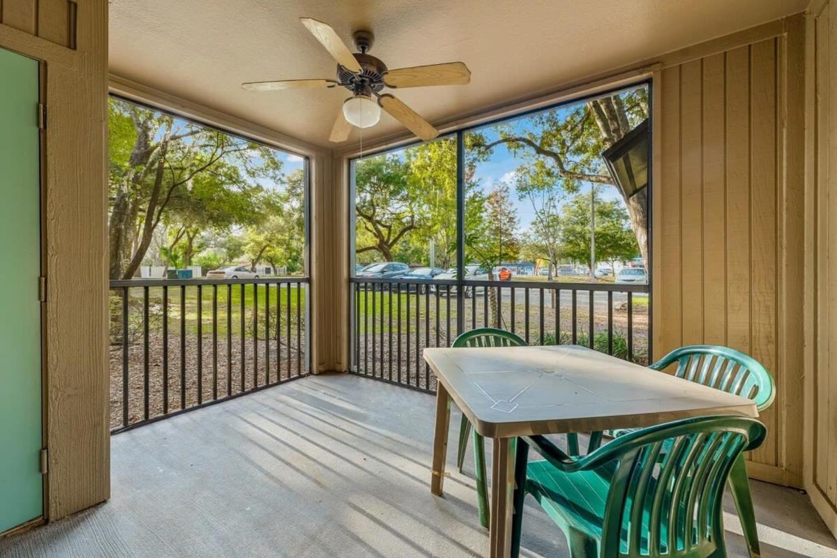 Budget Friendly Sleeps 8 Discounts Available Tampa Exterior foto
